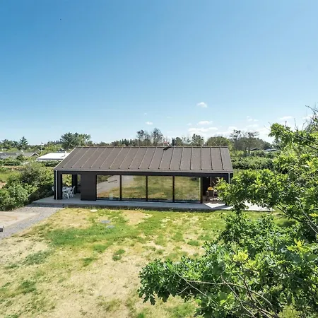 Ilmarinen - 561m From The Sea By Interhome * Hjørring